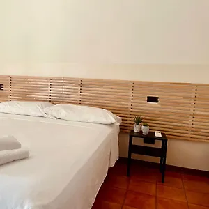 Frühstückspension A Paranza Italien